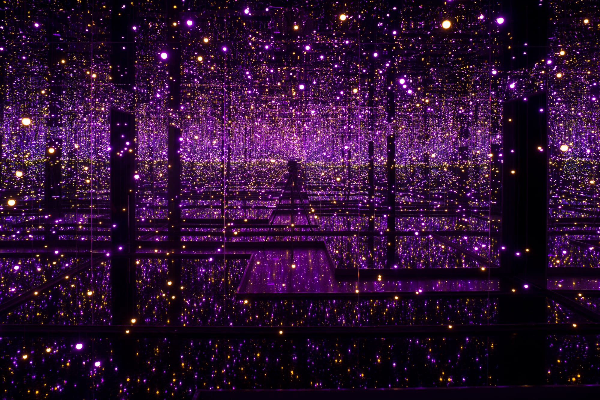 Infinity Mirrored Room Filled With The Brilliance Of Life 2011 