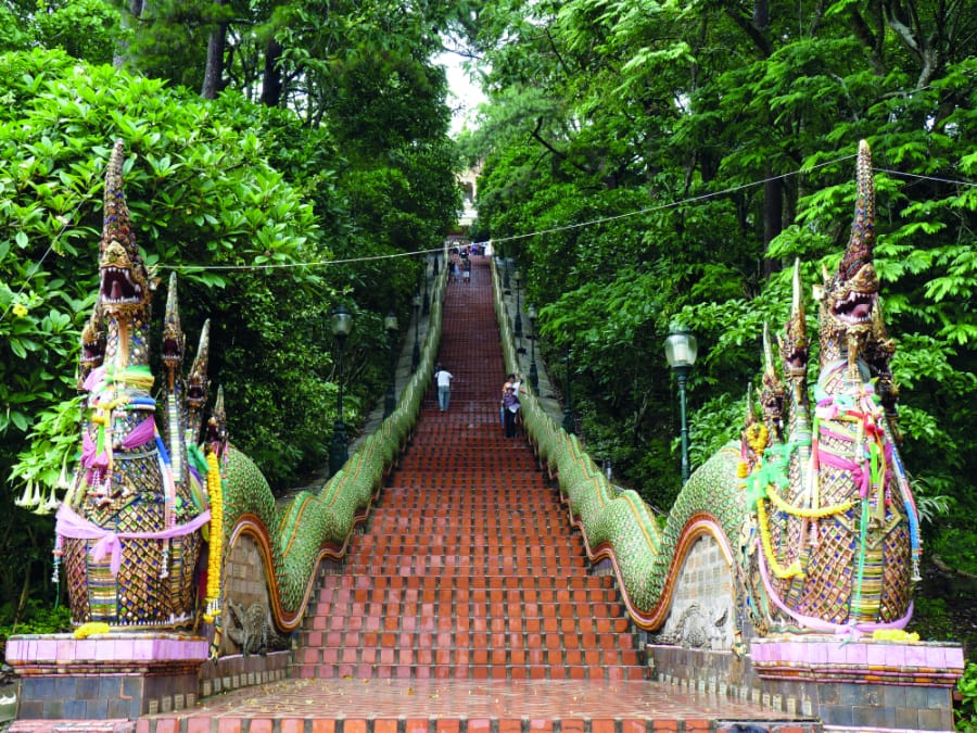 Stairway to Wat Phra That Doi Suthep, the temple at the top of Doi Suthep // Flickr