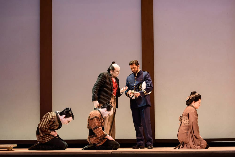 Carlo Bosi (Goro) and Marcelo Puente (Pinkerton) in Madama Butterfly