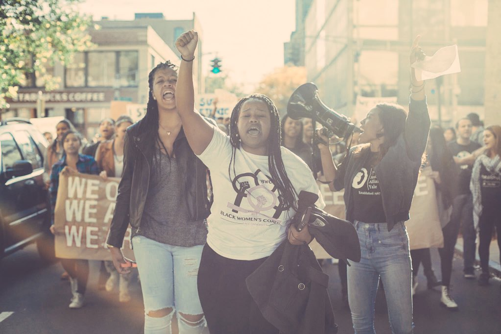 Race row at Yale sparks protest
