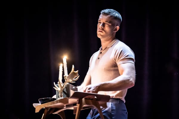 Pinter Two: a masterpiece of dialogue and discomfort