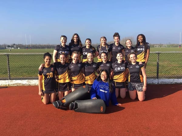 BOTTLE MATCH Women's Hockey