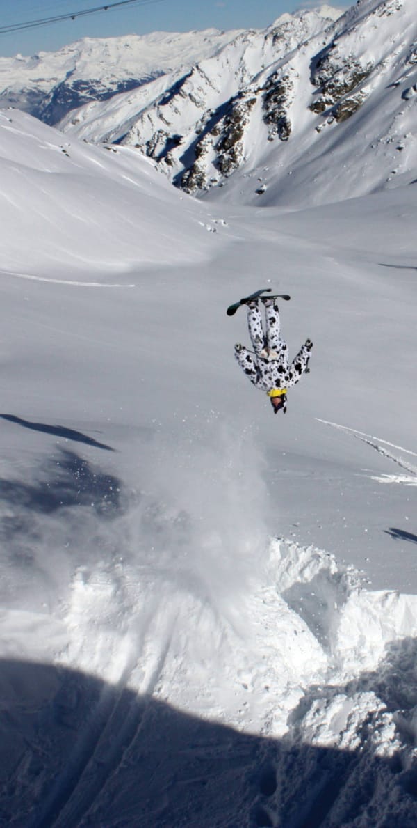 Piste about in the Alps