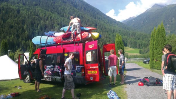 Canoe Club Summer Tour travels to 3 countries