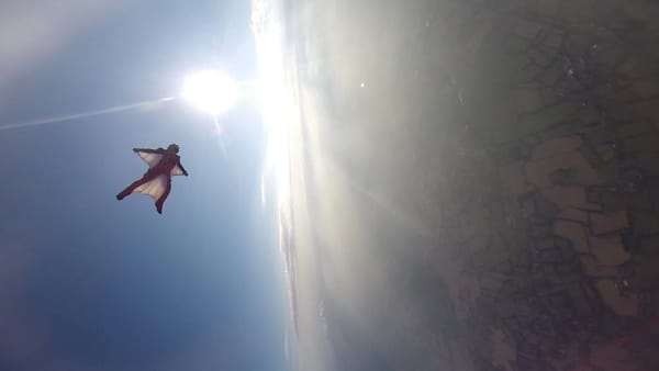 Taking the Plunge – the story of skydiving