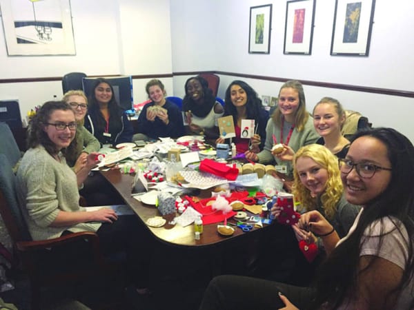 ICSM Netball get crafty