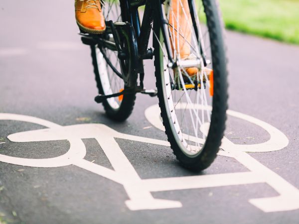 People Cycling Bike Commuting 2021 08 26 22 35 18 Utc